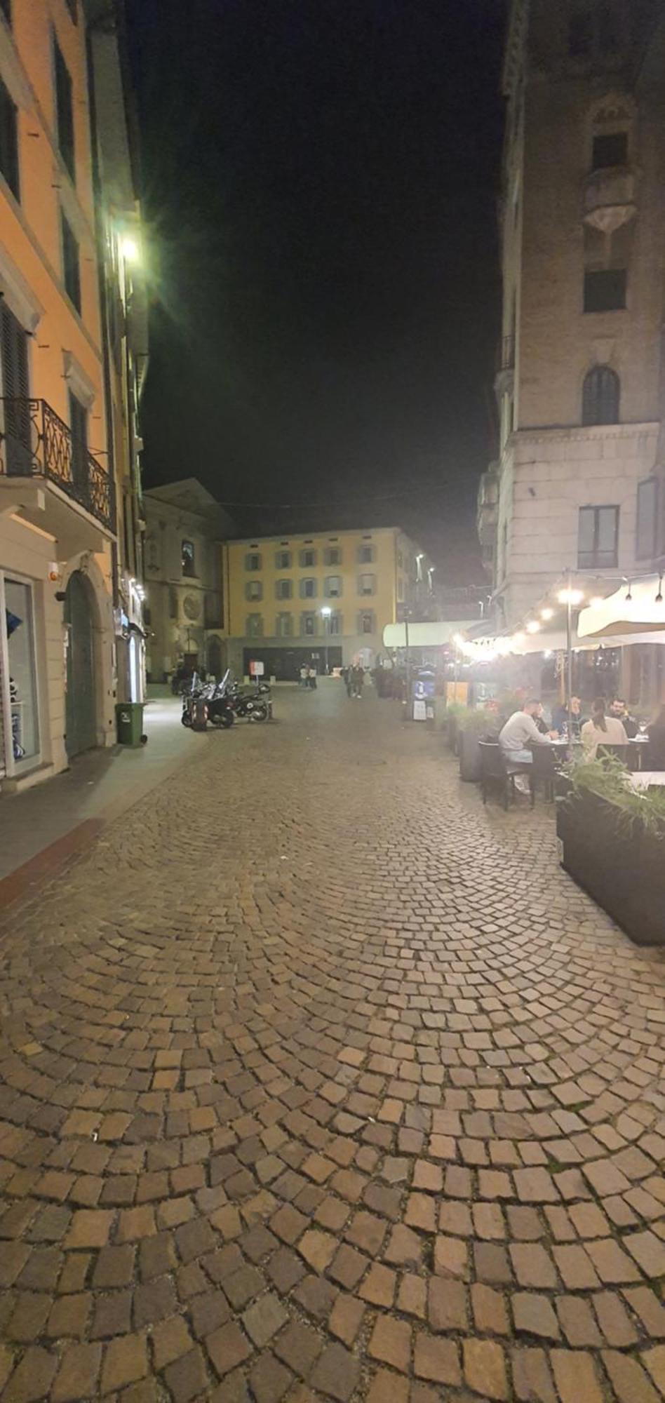 Bnbg - Sant'Alessandro ベルガモ エクステリア 写真
